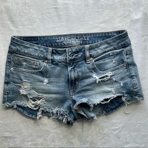 American Eagle shortie jean shorts
